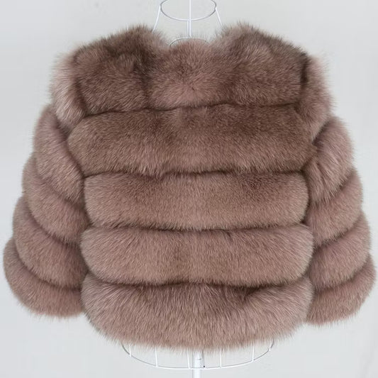 CANNES JACKET SHORT från NordicFurs – lyxig vinterjacka med pälskrage