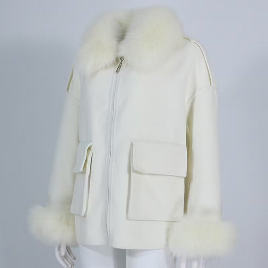 CHLOE COAT PEARL från NordicFurs – lyxig vinterjacka med pälskrage