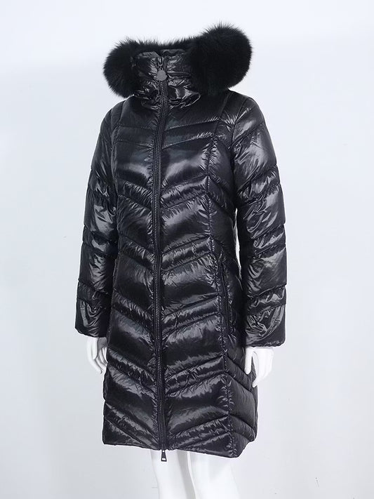 MAIA JACKET ALL BLACK från NordicFurs – lyxig vinterjacka i svart med pälskrage