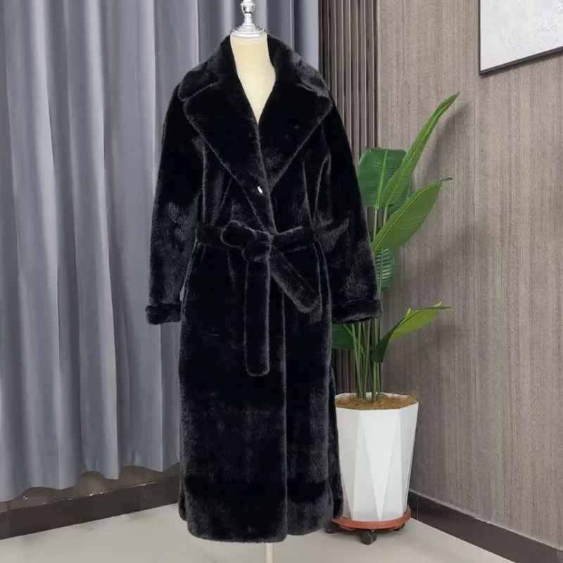 BIANCA FAKE FUR COAT WHITE