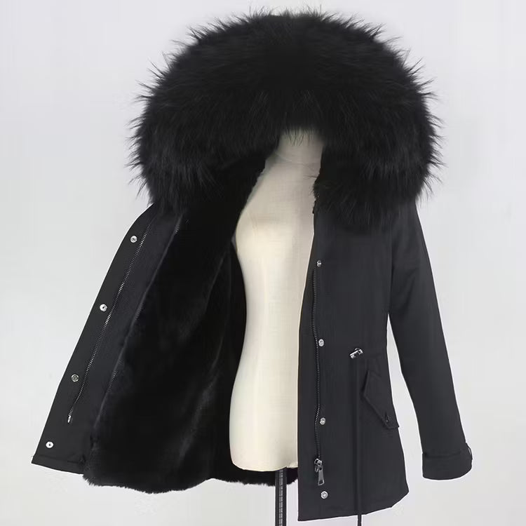 SCARLETT JACKET från NordicFurs – lyxig vinterjacka med pälskrage