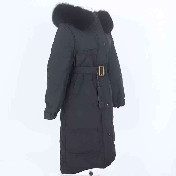 BELLE PARKA ALL BLACK från NordicFurs – lyxig vinterjacka i svart med pälskrage