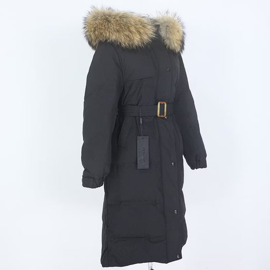 BELLE PARKA BLACK från NordicFurs – lyxig vinterjacka i svart med pälskrage