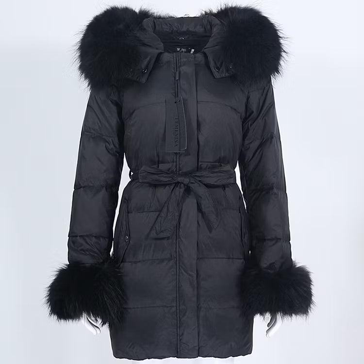 FLORENCE JACKET ALL BLACK från NordicFurs – lyxig vinterjacka i svart med pälskrage