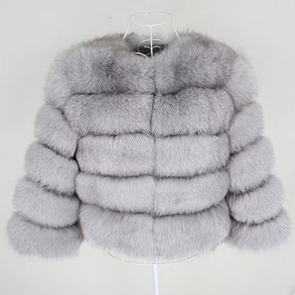 CANNES JACKET SHORT från NordicFurs – lyxig vinterjacka med pälskrage