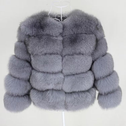 CANNES JACKET SHORT från NordicFurs – lyxig vinterjacka med pälskrage