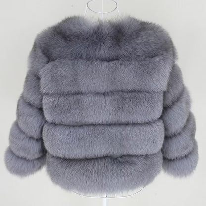 CANNES JACKET SHORT från NordicFurs – lyxig vinterjacka med pälskrage