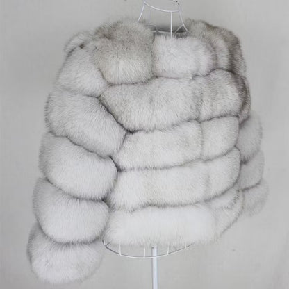 CANNES JACKET SHORT från NordicFurs – lyxig vinterjacka med pälskrage