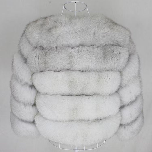 CANNES JACKET SHORT från NordicFurs – lyxig vinterjacka med pälskrage