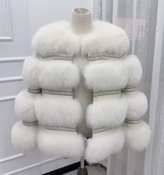 LUXE FUR JACKET från NordicFurs – lyxig vinterjacka med pälskrage