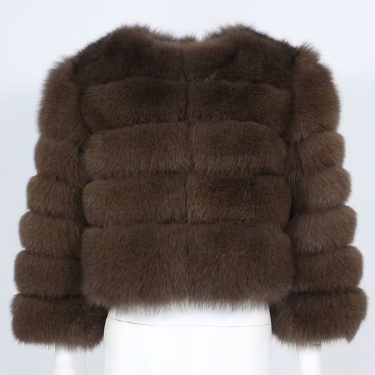 CANNES JACKET SHORT från NordicFurs – lyxig vinterjacka med pälskrage