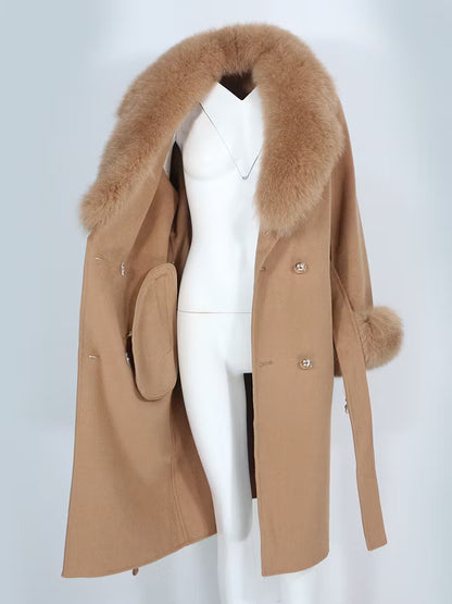 VALERIE COAT MOCHA från NordicFurs – lyxig vinterjacka i mocca med pälskrage