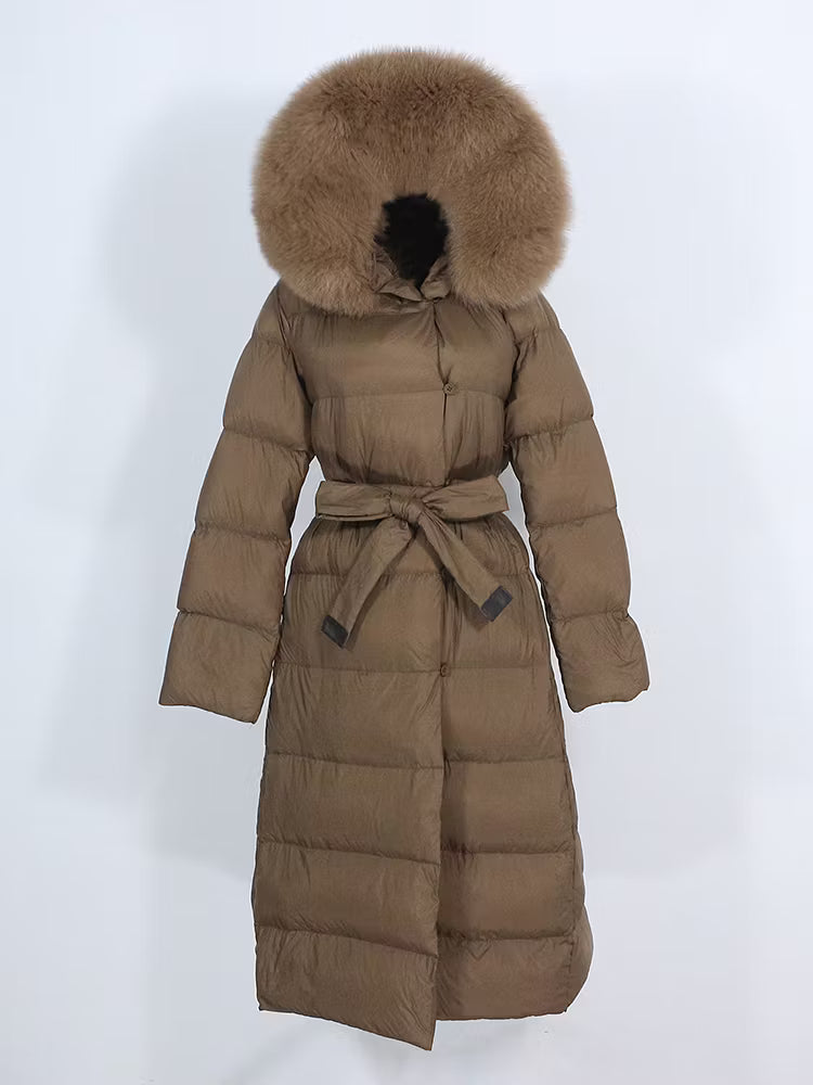 LEAH JACKET KHAKI från NordicFurs – lyxig vinterjacka i khaki med pälskrage