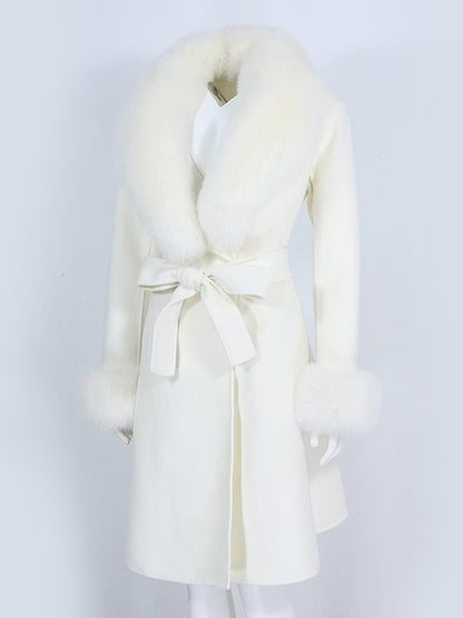 MILANO COAT från NordicFurs – lyxig vinterjacka med pälskrage