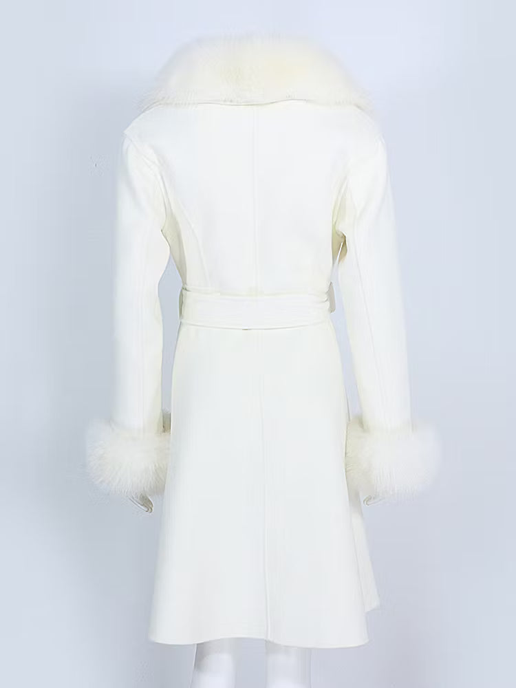 MILANO COAT från NordicFurs – lyxig vinterjacka med pälskrage