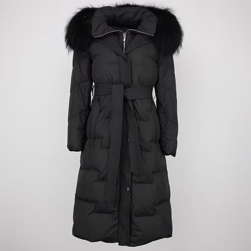 MARY JACKET ALL BLACK från NordicFurs – lyxig vinterjacka i svart med pälskrage