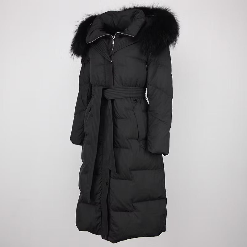 MARY JACKET ALL BLACK från NordicFurs – lyxig vinterjacka i svart med pälskrage