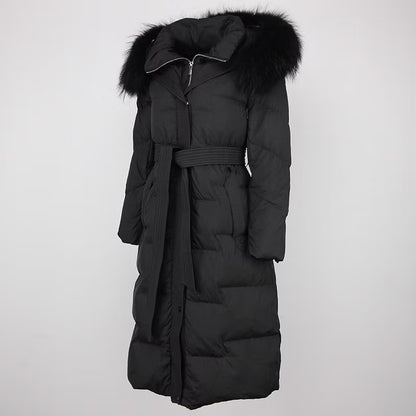MARY JACKET ALL BLACK från NordicFurs – lyxig vinterjacka i svart med pälskrage