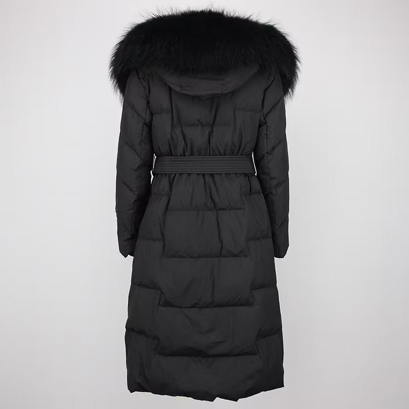 MARY JACKET ALL BLACK från NordicFurs – lyxig vinterjacka i svart med pälskrage