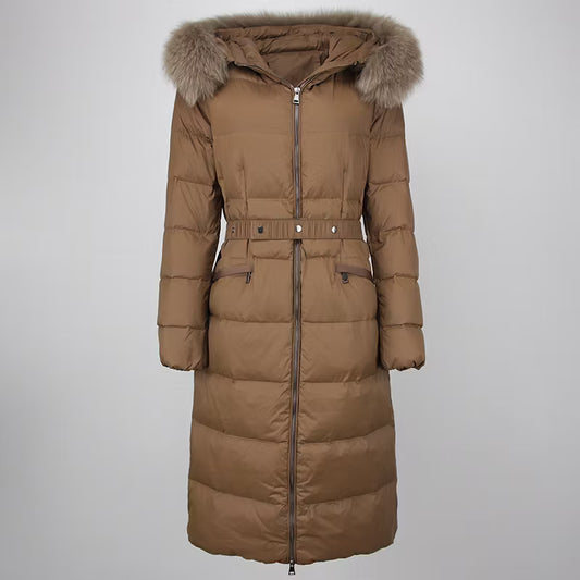 CLAUDIA KHAKI från NordicFurs – lyxig vinterjacka i khaki med pälskrage