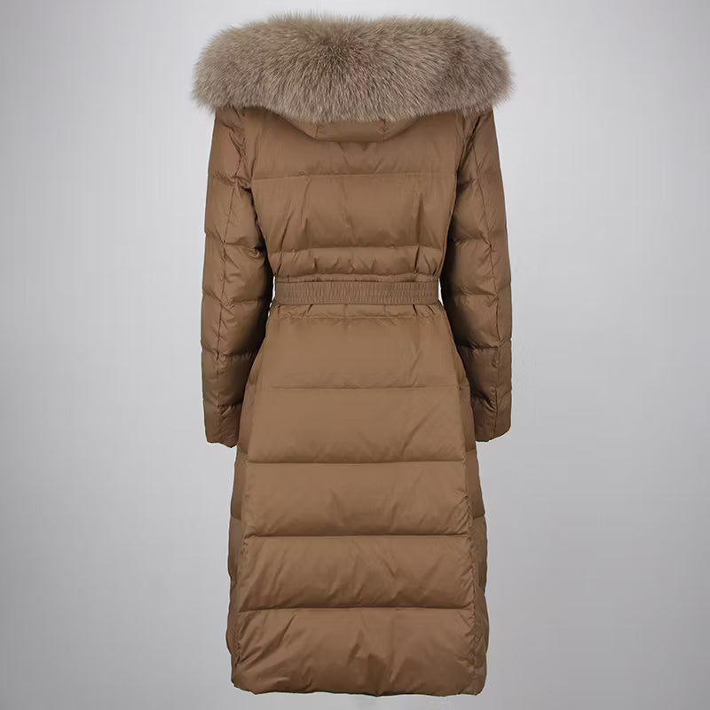 CLAUDIA KHAKI från NordicFurs – lyxig vinterjacka i khaki med pälskrage