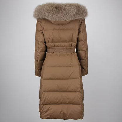 CLAUDIA KHAKI från NordicFurs – lyxig vinterjacka i khaki med pälskrage