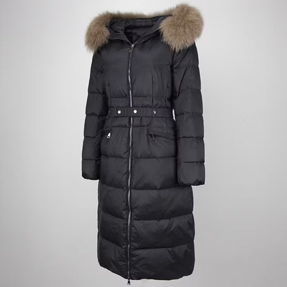 CLAUDIA BLACK från NordicFurs – lyxig vinterjacka i svart med pälskrage