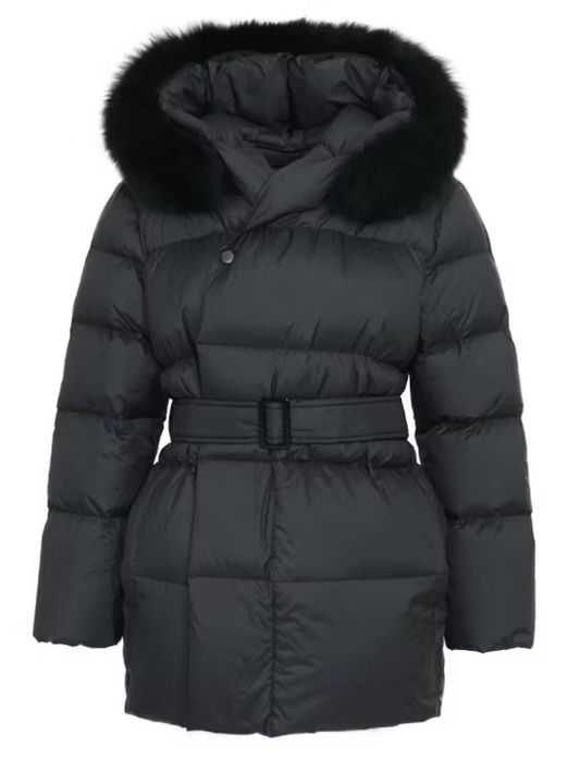 SELMA JACKET ALL BLACK från NordicFurs – lyxig vinterjacka i svart med pälskrage
