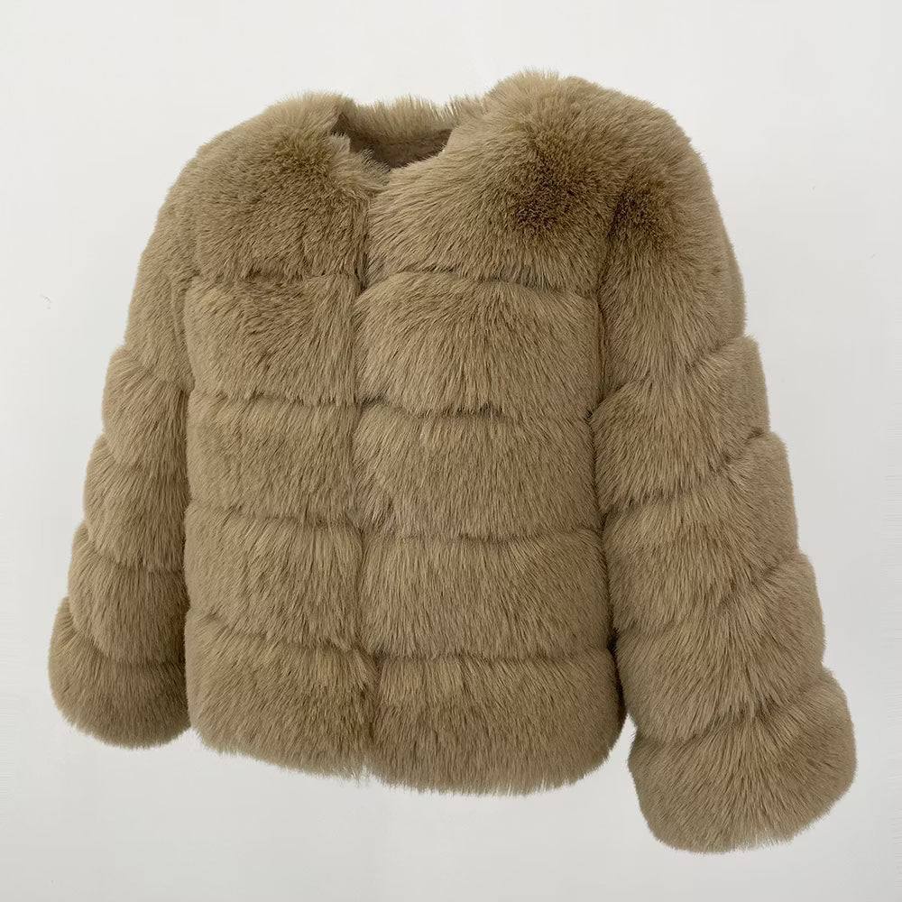 CANNES JACKET FAKE FUR BEIGE från NordicFurs – lyxig vinterjacka i beige med pälskrage