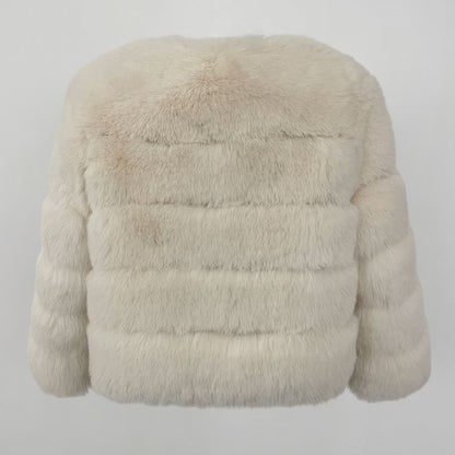 CANNES JACKET FAKE FUR WHITE från NordicFurs – lyxig vinterjacka i vit med pälskrage