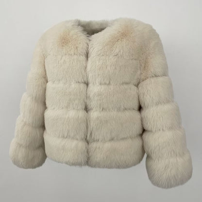 CANNES JACKET FAKE FUR WHITE från NordicFurs – lyxig vinterjacka i vit med pälskrage