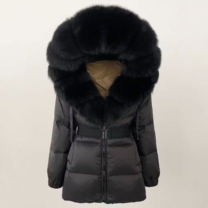 DANYA JACKET SHORT FULL BLACK från NordicFurs – lyxig vinterjacka i svart med pälskrage