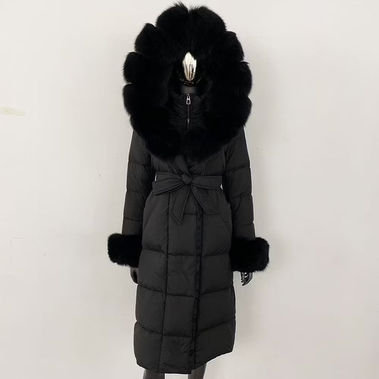 LANA JACKET ALL BLACK från NordicFurs – lyxig vinterjacka i svart med pälskrage