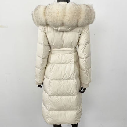 CASABLANCA 2.0 ALL WHITE från NordicFurs – lyxig vinterjacka i vit med pälskrage