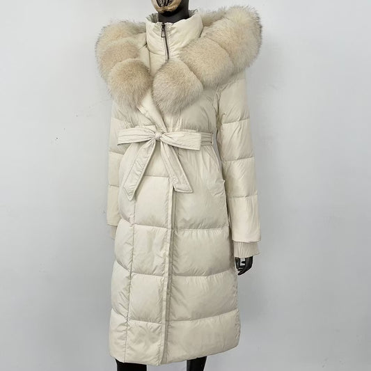 CASABLANCA 2.0 ALL WHITE från NordicFurs – lyxig vinterjacka i vit med pälskrage