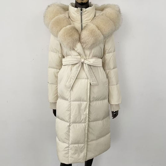 CASABLANCA 2.0 ALL WHITE från NordicFurs – lyxig vinterjacka i vit med pälskrage