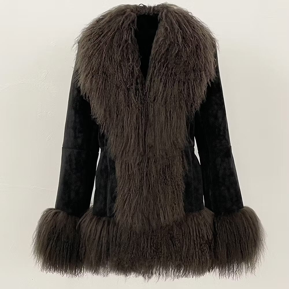 HANNAH SHEARLING JACKET GREY från NordicFurs – lyxig vinterjacka i grå med pälskrage