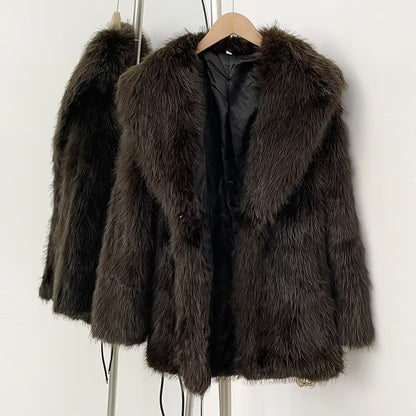 MARRAKECH FAKE FUR COAT COCOA från NordicFurs – lyxig vinterjacka med pälskrage