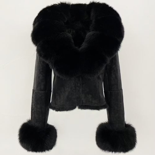 AURORA JACKET SUEDE BLACK från NordicFurs – lyxig vinterjacka i svart med pälskrage