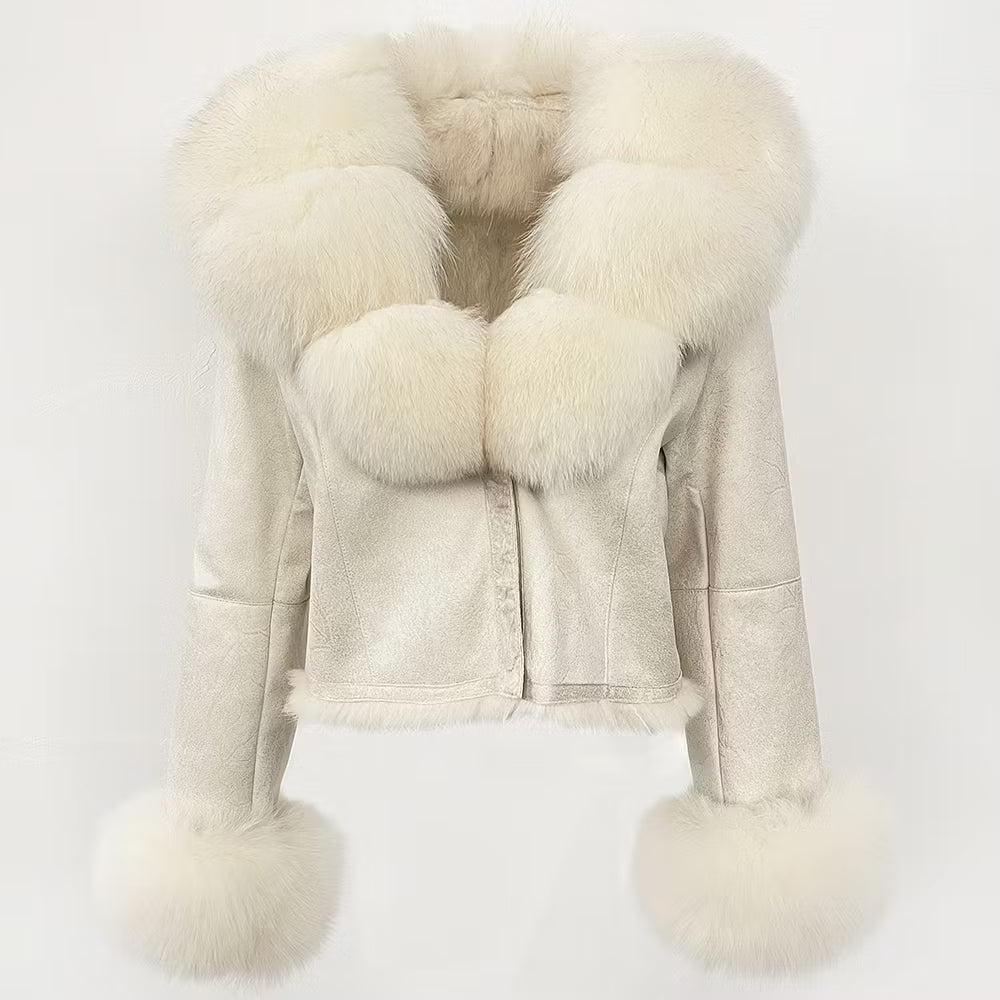 AURORA JACKET SUEDE OFF WHITE från NordicFurs – lyxig vinterjacka i offwhite med pälskrage